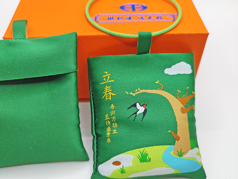 香包福袋